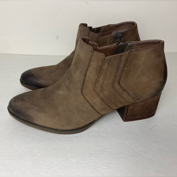 Abeo Women's Size 9 Felicity Brown Leather Side Zip Block Heel Ankle Booties - Picture 2 of 10